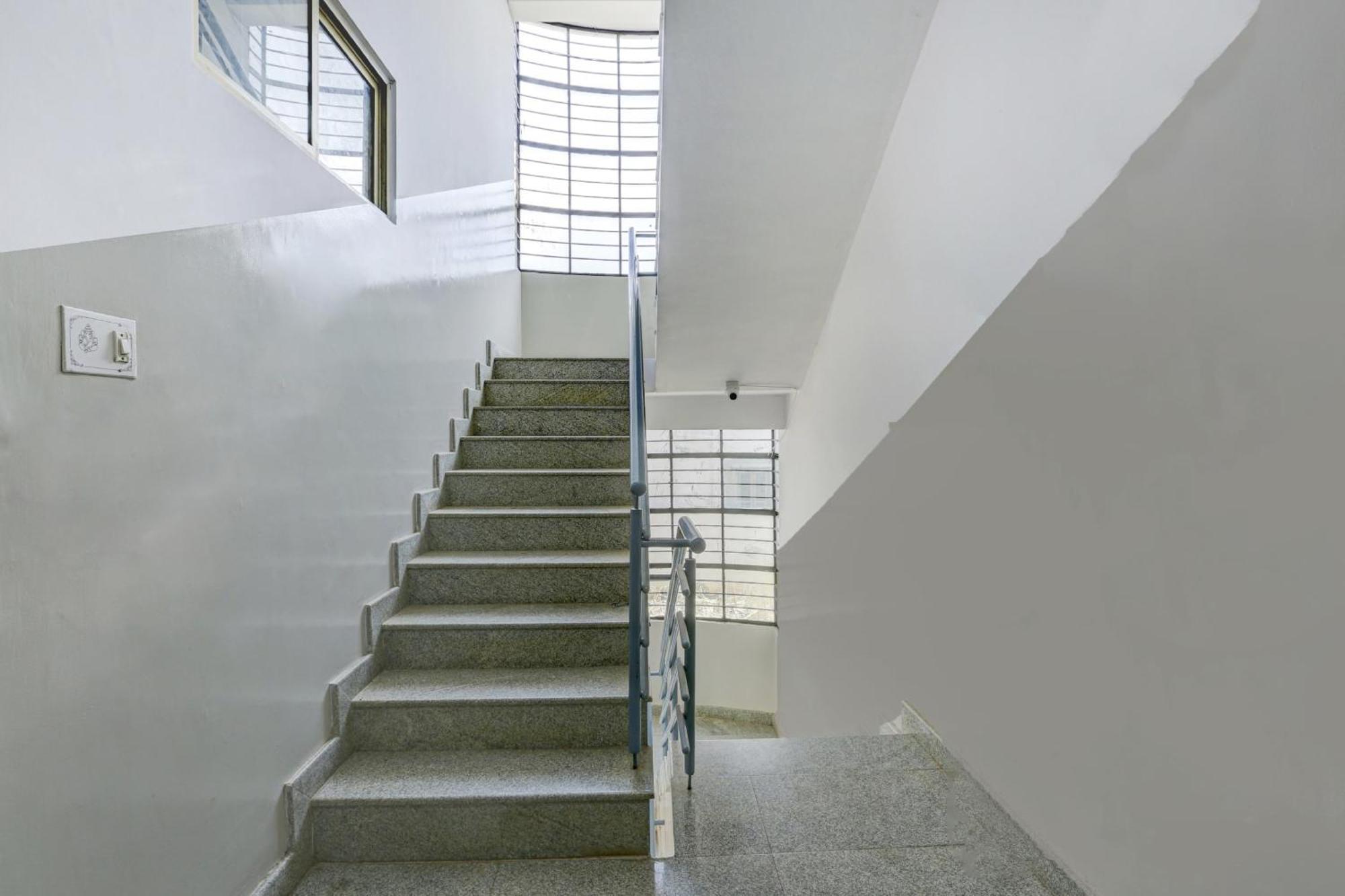 Collection O Relax Stay Apartments Bangalore Bagian luar foto